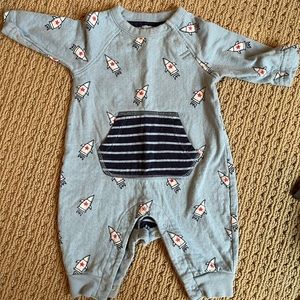 Blue Rocket Onesie 0-3 Months | baby gap 🚀